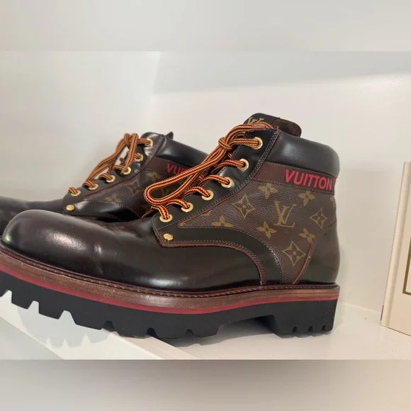 Louis Vuitton Chocolate Brown Leather Boots - Picture 7 of 12